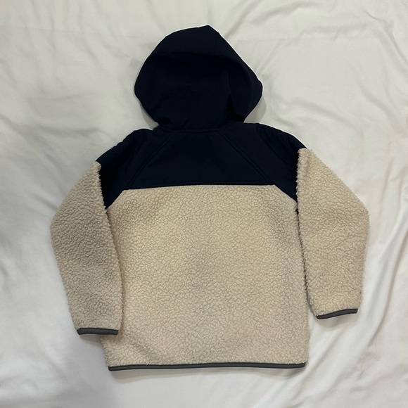 Cozy full-zip Sherpa hooded jacket - Picture 6 of 9